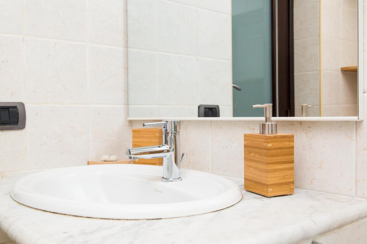 Cuore Di Spaccanapoli Appartement Buitenkant foto