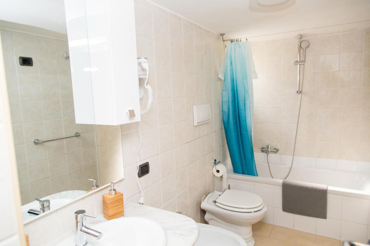Cuore Di Spaccanapoli Appartement Buitenkant foto