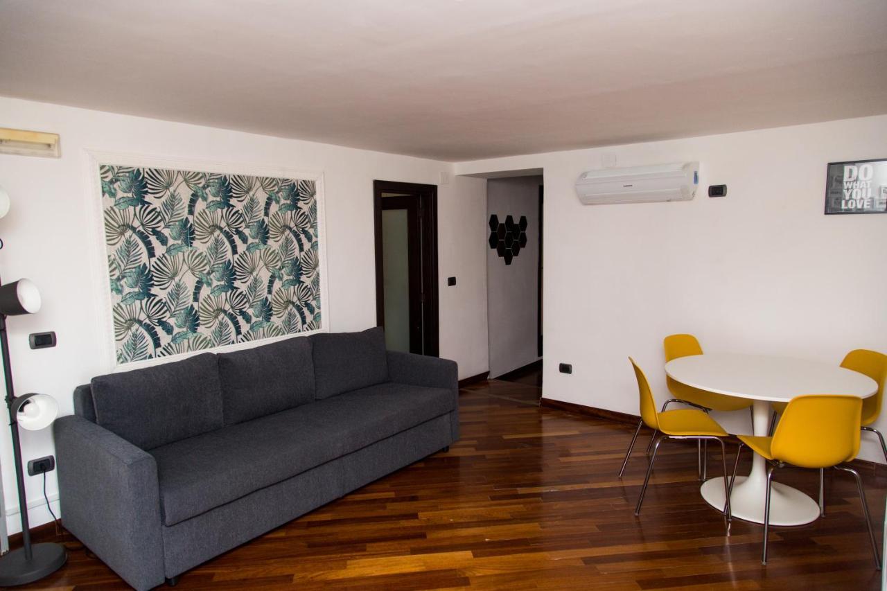 Cuore Di Spaccanapoli Appartement Buitenkant foto