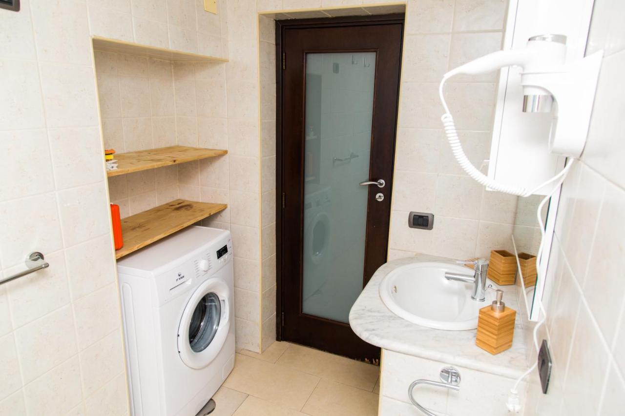 Cuore Di Spaccanapoli Appartement Buitenkant foto